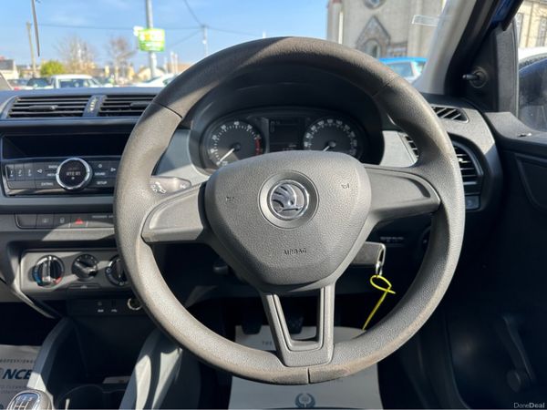 Skoda Fabia ACTIVE 1.0 MPI 60HP 4DR 383005261