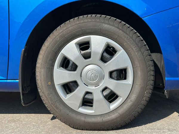 Skoda Fabia ACTIVE 1.0 MPI 60HP 4DR 383005237