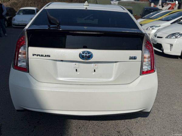 2015 Toyota Prius Hybrid G Spec Automatic 383014025