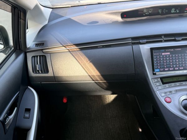 2015 Toyota Prius Hybrid G Spec Automatic 383014039