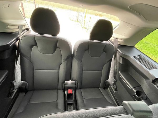 Volvo XC90 2023  T8 PHEV 455hp Plus (Dark Theme) 383023831