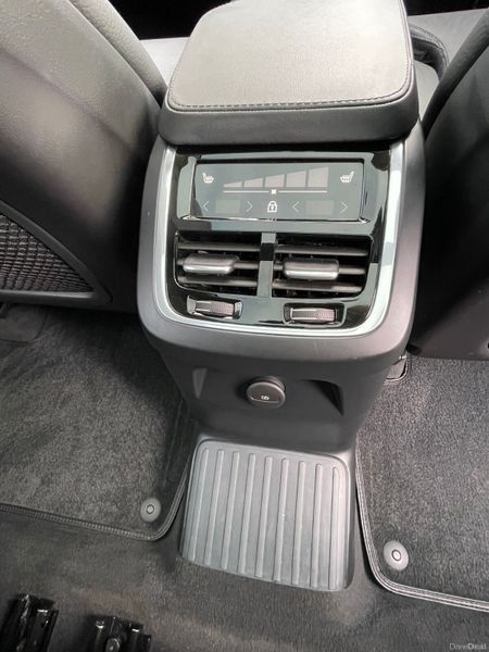 Volvo XC90 2023  T8 PHEV 455hp Plus (Dark Theme) 383023835