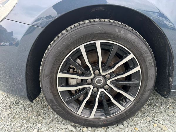 2019 VOLVO V40 *LOW MILEAGE*  AUTOMATIC 383150617