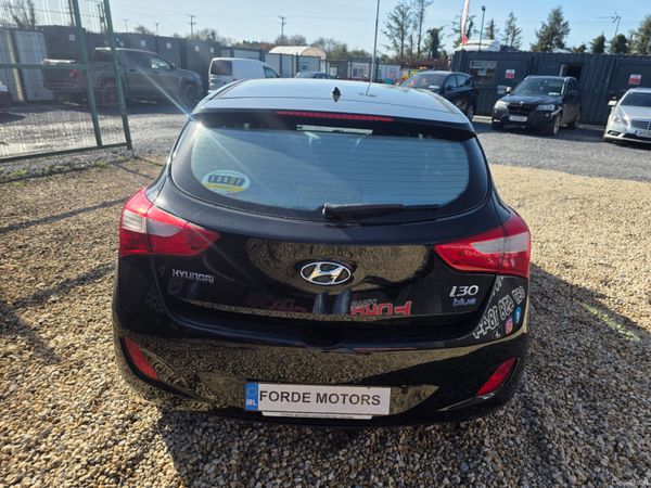 Hyundai i30 2014 383151767