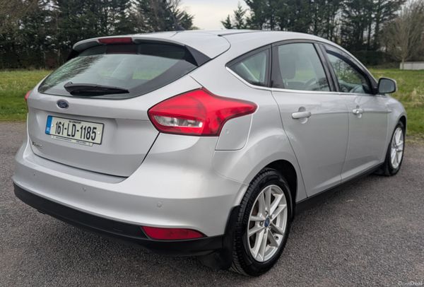 FORD FOCUS ZETEC 2016 NCT & TAX 383161115