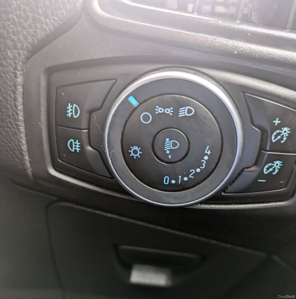 FORD FOCUS ZETEC 2016 NCT & TAX 383161453