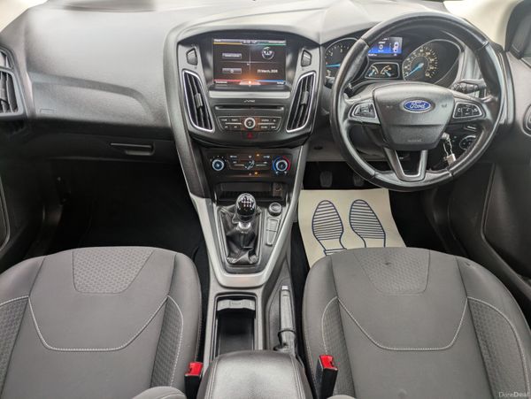 FORD FOCUS ZETEC 2016 NCT & TAX 383161415