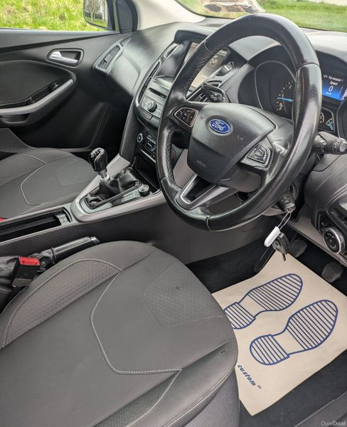 FORD FOCUS ZETEC 2016 NCT & TAX 383161433
