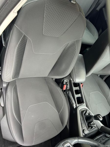 Ford Focus 2016 ( NCT 05/27) 383167507