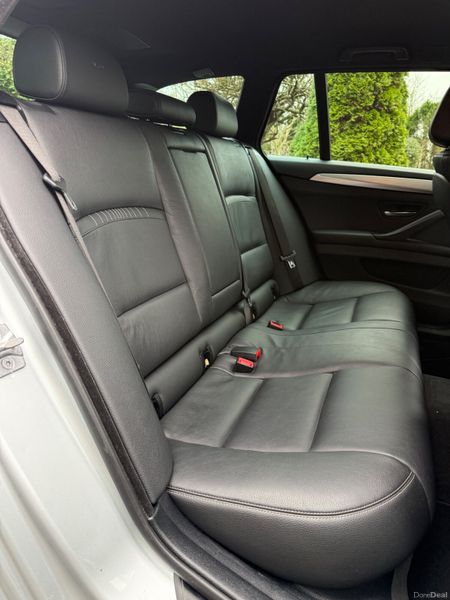 Stunning BMW 520d M-Sport Touring! 383176087
