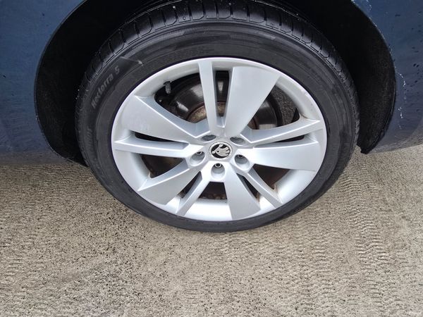 Skoda Superb 2020 2.0 150bhp Auto 383185323