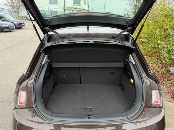 Audi A1 2014 Automatic LOW KM 383190249