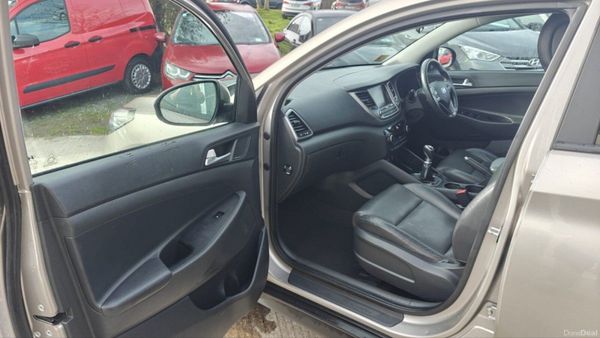 Hyundai Tucson 1.7D Executive 383191875