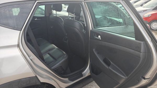 Hyundai Tucson 1.7D Executive 383191877