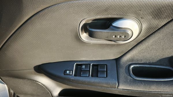 2012 Nissan Note Petrol 1.4 Elite  AA Approved 383126343