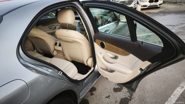 2016 Mercedes C-Class 32k Km only 1Yr Warranty 383129347