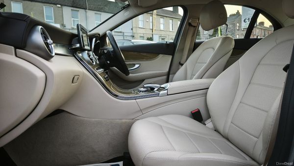 2016 Mercedes C-Class 32k Km only 1Yr Warranty 383129355