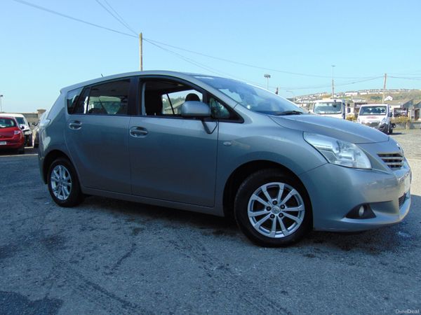2011 Toyota Verso 2.0 D-4D LUNA RC 5DR 383242761