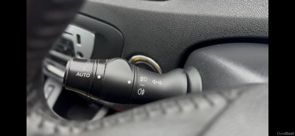 Renault Grand Scenic 2015 383280385