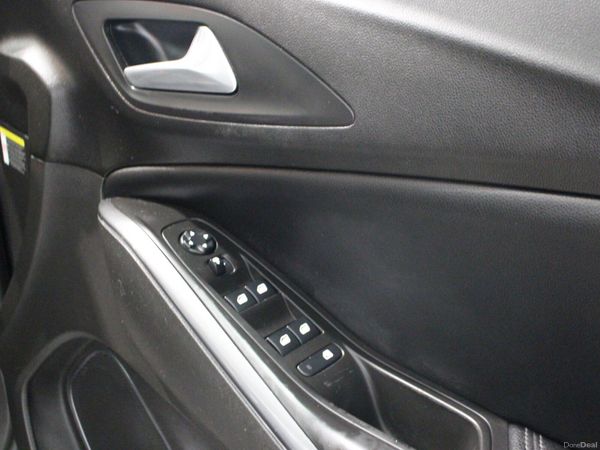 2019 Vauxhall Grandland X - Loaded with extras 383289641