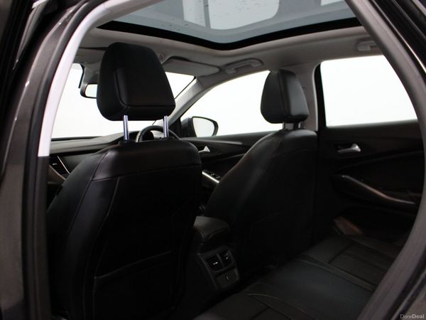 2019 Vauxhall Grandland X - Loaded with extras 383289619