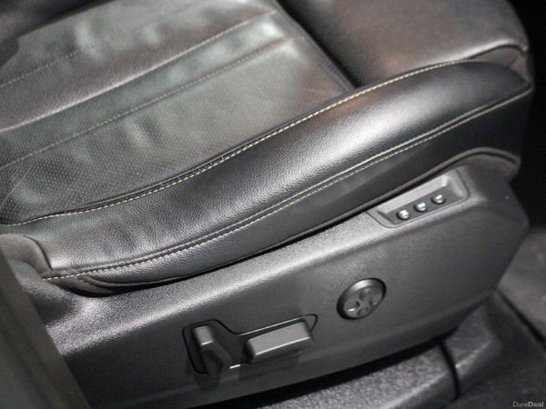 2019 Vauxhall Grandland X - Loaded with extras 383289633