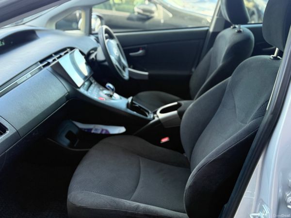 2014 Toyota Prius Hybrid Auto 383296805