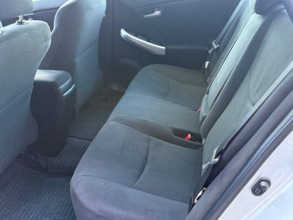 2014 Toyota Prius Hybrid Auto 383296809