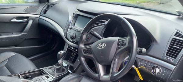 Hyundai i40 2019 383206407