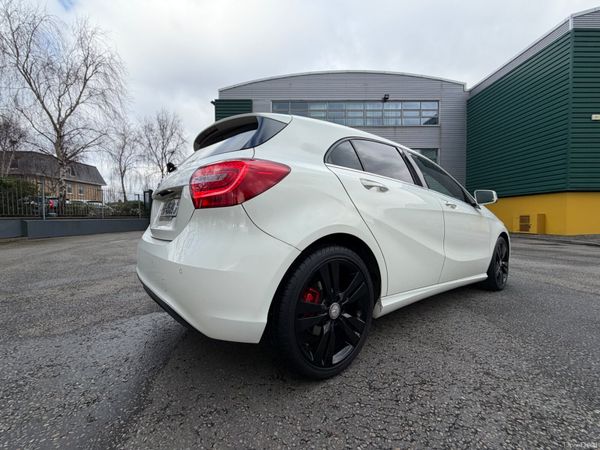 Mercedes-Benz A180 Automatic 383215099