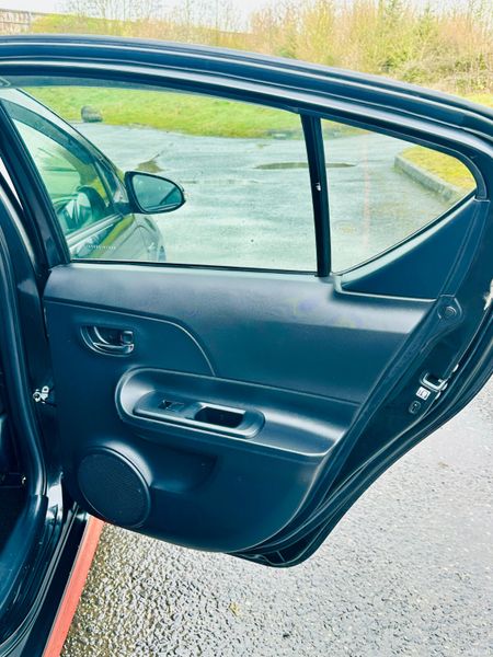 TOYOTA AQUA 2016 1.5L PETROL HYBRID AUTOMATIC 383217579