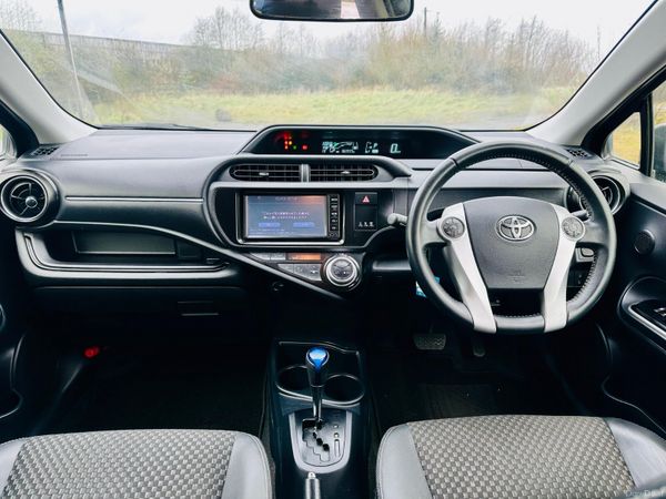 TOYOTA AQUA 2016 1.5L PETROL HYBRID AUTOMATIC 383217581