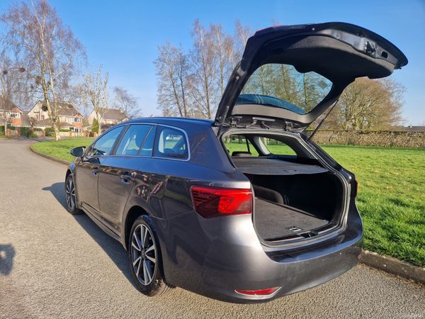 Toyota Avensis ESTATE ,LOW KMS ,NCT ,2/YR WARRANTY 383345823