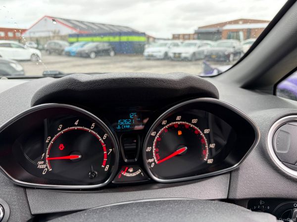 Ford Fiesta ST2 383382347