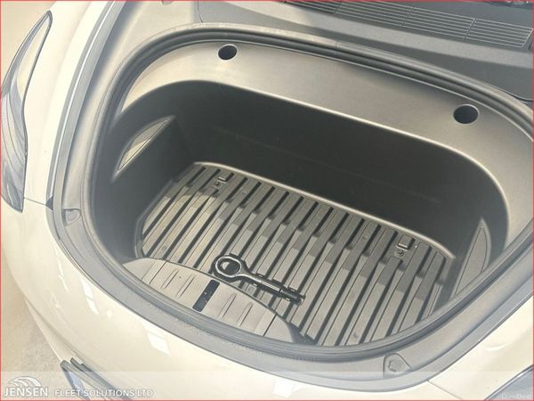 Tesla Model 3 Long Range (AWD) 94% Battery Health 383384835