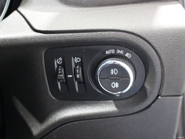 2020 Opel Grandland X 383385951