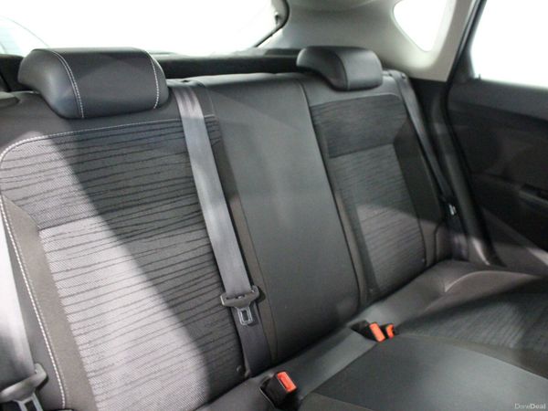 Opel Astra 2015 383388869