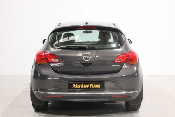 Opel Astra 2015 383388935