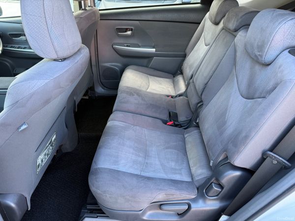 2013 Toyota Prius Alpha 7 Seater 1.8 Hybrid 383301091