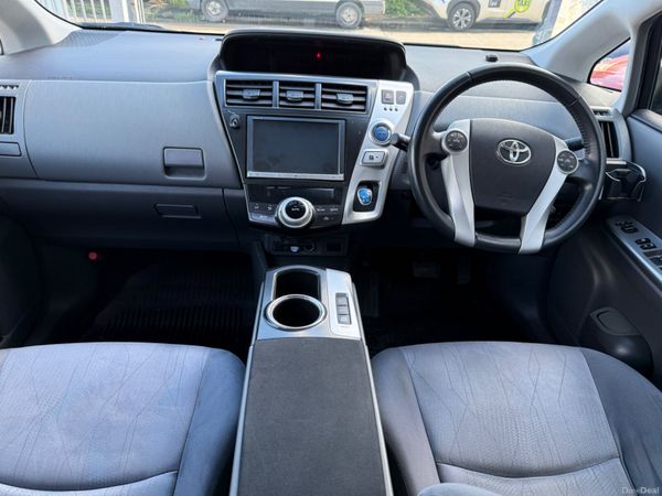 2013 Toyota Prius Alpha 7 Seater 1.8 Hybrid 383301095