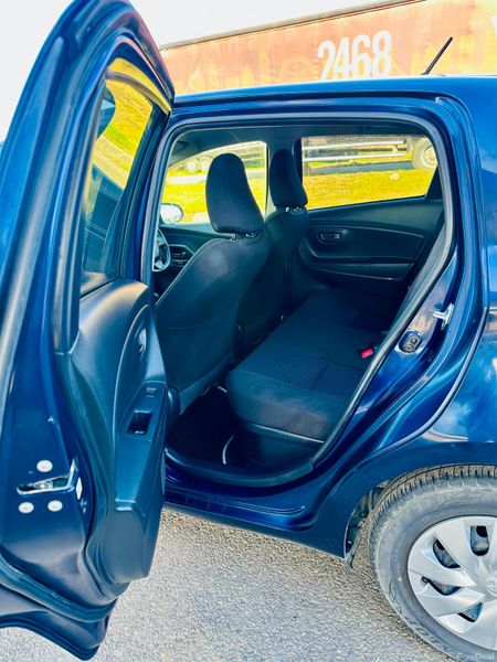 TOYOTA VITZ 2018 1.5L PETROL HYBRID 383309611