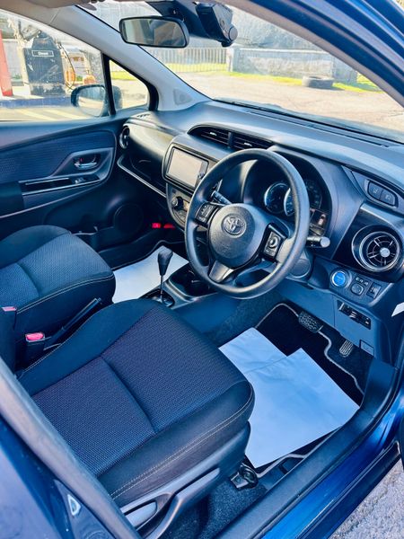 TOYOTA VITZ 2018 1.5L PETROL HYBRID 383309617