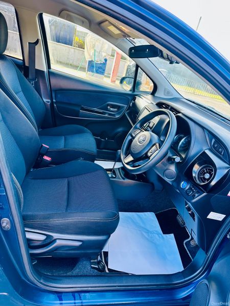 TOYOTA VITZ 2018 1.5L PETROL HYBRID 383309633