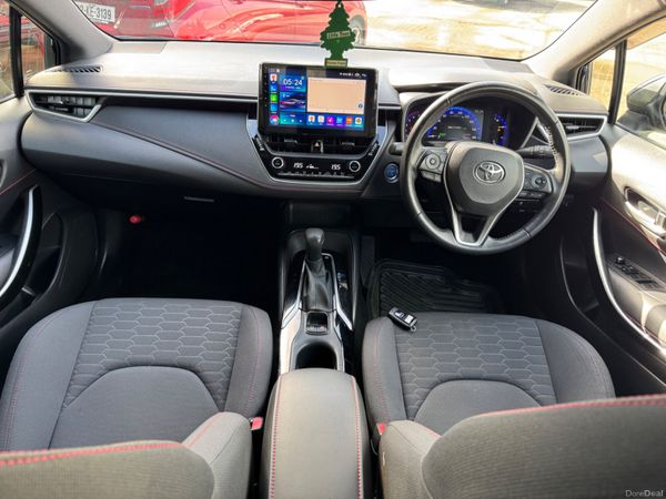 Toyota Corolla Sports High Spec 2019 383468429