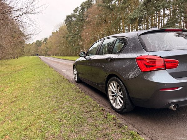 BMW 1-Series 2018 Diesel 383468909