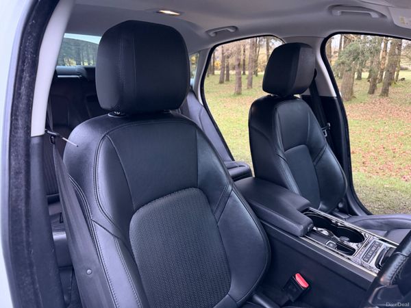 Jaguar XF 2016 Diesel Fuji White Black Wheels 383470071