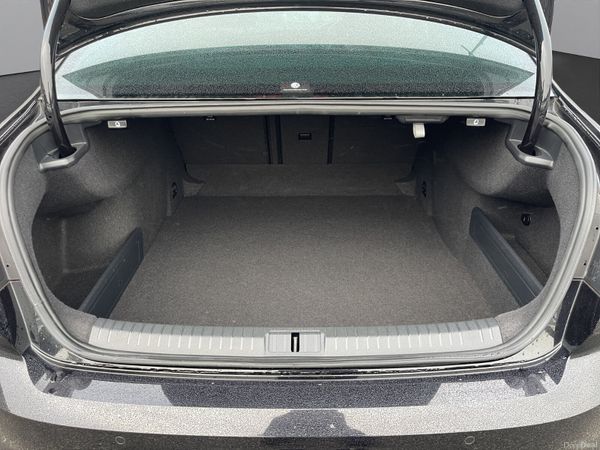 2017 Volkswagen Passat 1.4 Auto – STOCK NO. 172 383473519