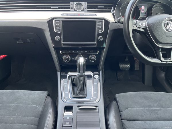 2017 Volkswagen Passat 1.4 Auto – STOCK NO. 172 383473521