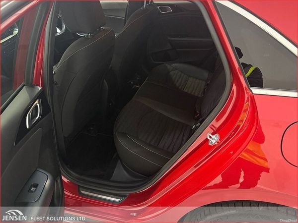 Kia Ceed 1.6 MHEV Diesel GT Line 383474751