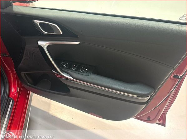 Kia Ceed 1.6 MHEV Diesel GT Line 383474765